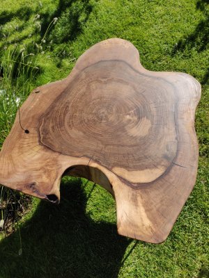 Zoom image of Soffbord runt